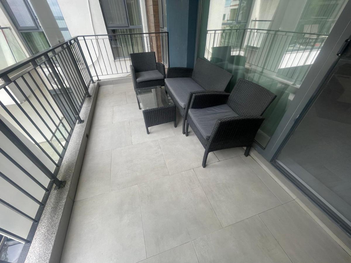Velier Holiday Apartments Mamaia Exterior photo